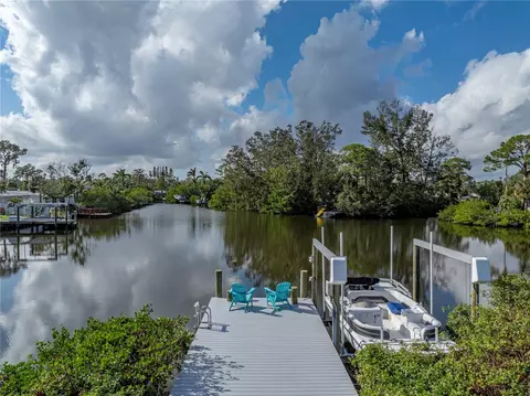 4326 Huntington St NE, Saint Petersburg, FL 33703