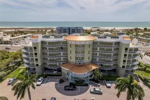 11605 Gulf Blvd #307, Saint Petersburg, FL 33706