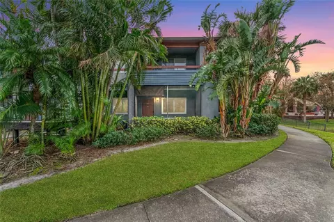 10263 Gandy Blvd N #107, Saint Petersburg, FL 33702