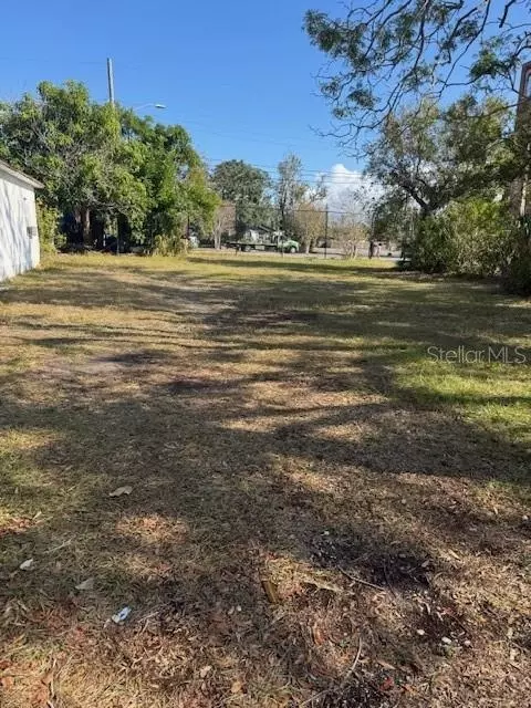 Upton Court S, Saint Petersburg, FL 33712