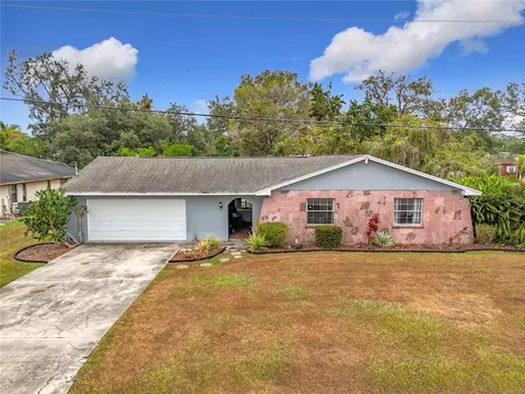 2110 Clifton Dr, Valrico, FL 33594