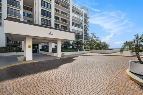 6 Belleview Blvd #708, Belleair, FL 33756