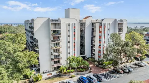 2699 Seville Blvd #403, Clearwater, FL 33764