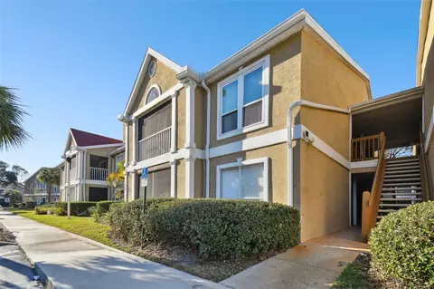 9481 Highland Oak Dr #807, Tampa, FL 33647