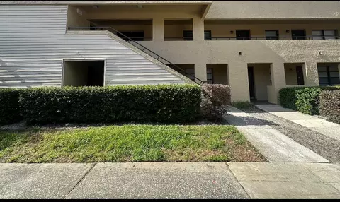 7868 Niagara Ave #627, Tampa, FL 33617