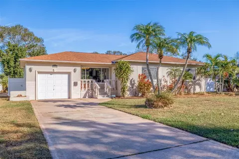 4111 32nd Ave N, Saint Petersburg, FL 33713
