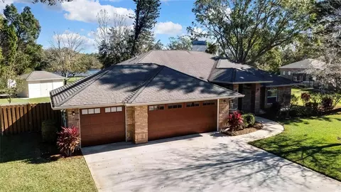 19505 Coachlight Way, Lutz, FL 33549