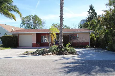 215 176th Terrace Dr E, Redington Shores, FL 33708