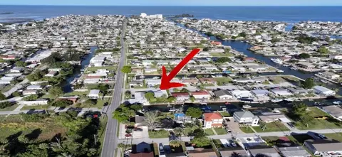 13730 Melanie Ave, Hudson, FL 34667