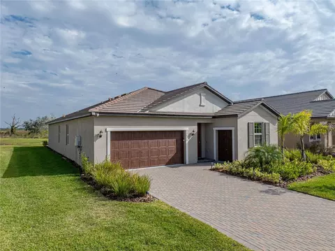 12626 Tahitian Pearl Cir, Parrish, FL 34219