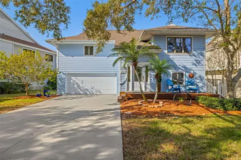 1049 S Pointe Alexis Dr, Tarpon Springs, FL 34689