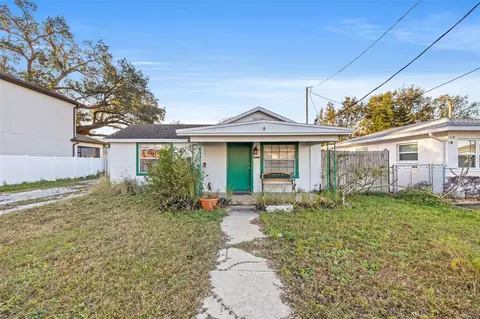 3022 W Leroy St, Tampa, FL 33607