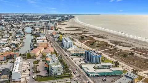 11605 Gulf Blvd #505, Treasure Island, FL 33706