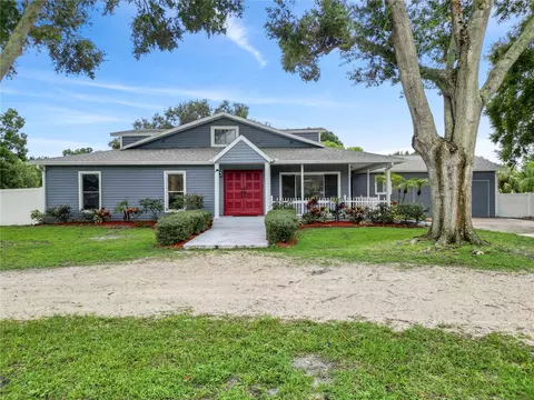 6228 48th Avenue Dr E, Bradenton, FL 34203