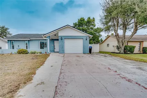 7115 Orchid Lake Rd, New Port Richey, FL 34653