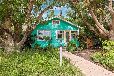 5107 27th Ave S, Gulfport, FL 33707