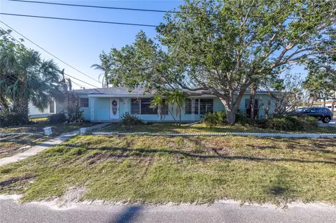 104 159th Ave, Redington Beach, FL 33708