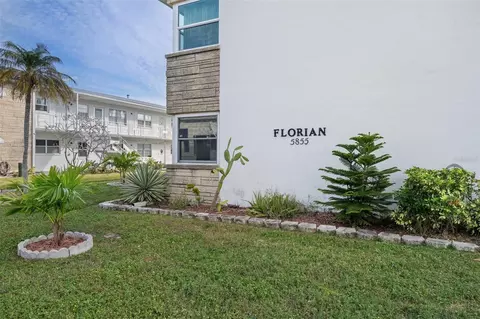 5855 18th St N #16, Saint Petersburg, FL 33714