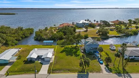 157 Danforth Dr, Punta Gorda, FL 33980