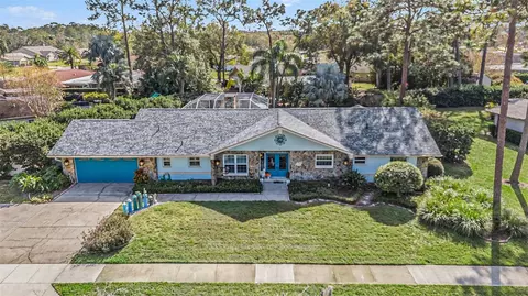 2241 Toniwood Ln, Palm Harbor, FL 34685