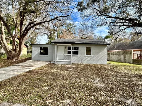 1426 E Mulberry Dr, Tampa, FL 33604