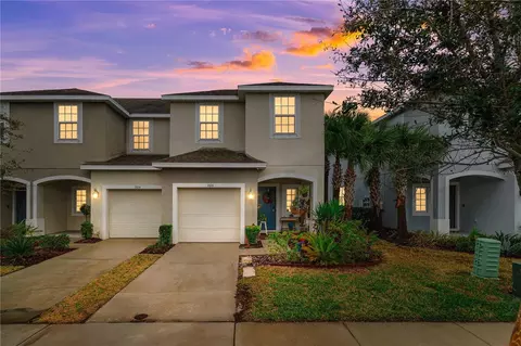 7016 Summer Holly Pl, Riverview, FL 33578