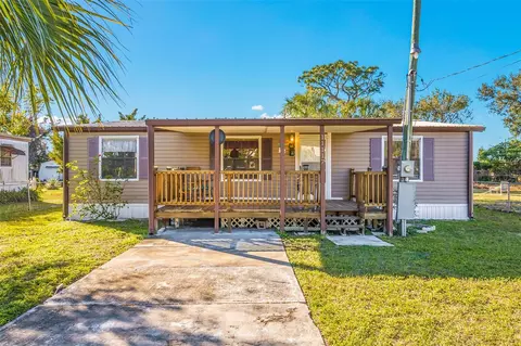 11117 Pine Tree Ln, Port Richey, FL 34668