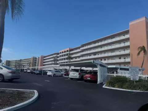 6025 Shore Blvd S #405, Gulfport, FL 33707