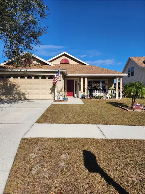 10808 Peppersong Dr, Riverview, FL 33578