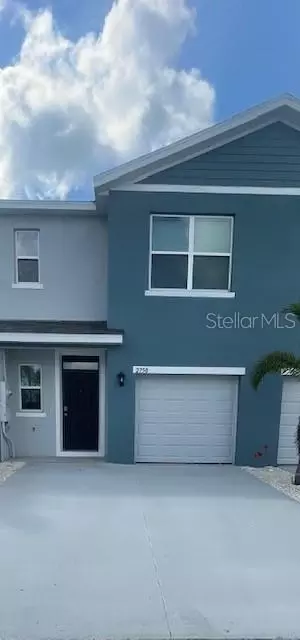 2750 Pearly Banks Dr, Bradenton, FL 34208
