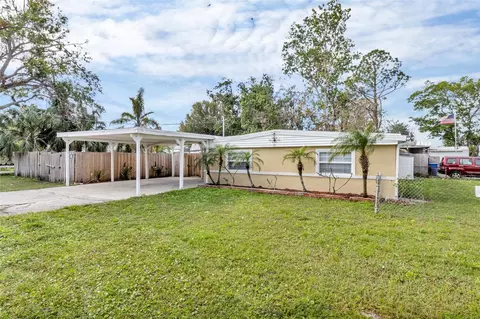 6880 67th St N, Pinellas Park, FL 33781
