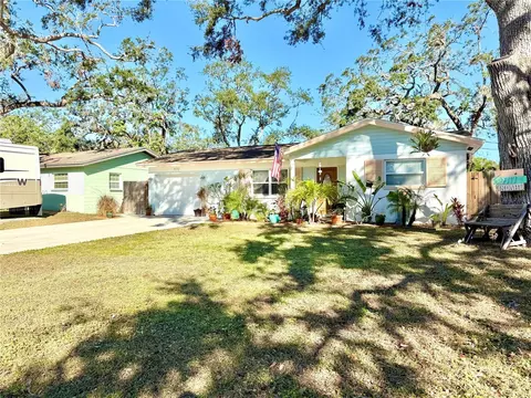 9717 54th Ave N, Saint Petersburg, FL 33708