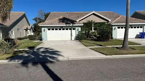 1743 Arabian Ln, Palm Harbor, FL 34685