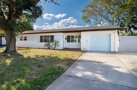8462 8th Way N, Saint Petersburg, FL 33702