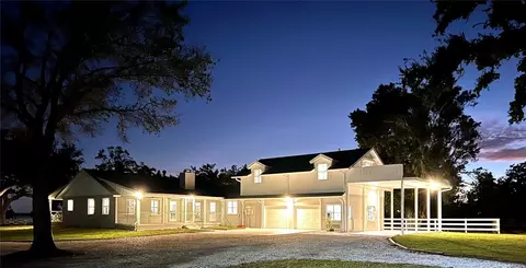 724 Bayshore Dr, Terra Ceia, FL 34250
