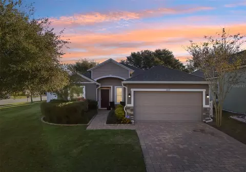 16317 Saint Augustine St, Clermont, FL 34714