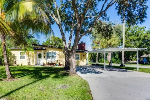 4246 Helena St NE, Saint Petersburg, FL 33703