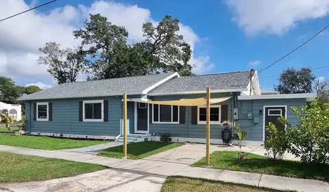 825 46th St N, Saint Petersburg, FL 33713