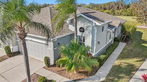 1230 Lyndhurst Greens Dr #13, Sun City Center, FL 33573