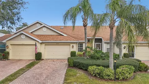2315 New Orchard Ct, Sun City Center, FL 33573