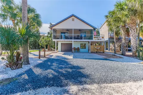 3478 Gum Dr, Weeki Wachee, FL 34607