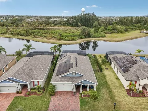 6028 Milestone Dr, Apollo Beach, FL 33572