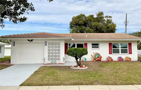 3401 96th Ter N #4, Pinellas Park, FL 33782
