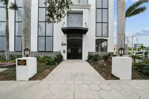 226 5th Ave N #1106, Saint Petersburg, FL 33701