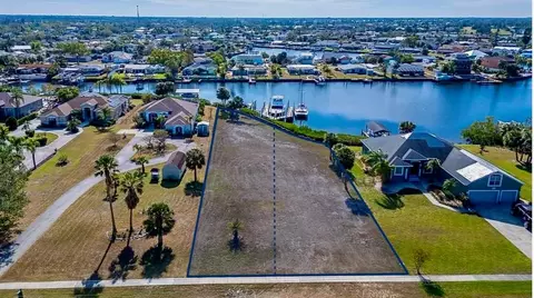 806 Apollo Beach Blvd, Apollo Beach, FL 33572 photo 1