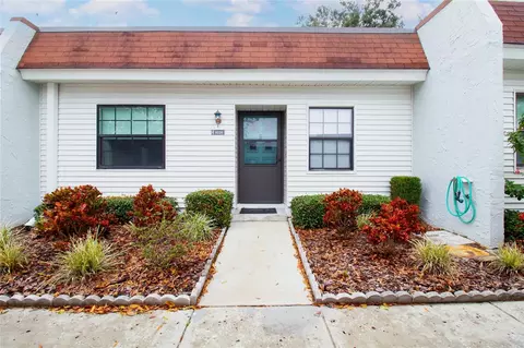 9224 Mission Oaks Blvd, Seminole, FL 33776