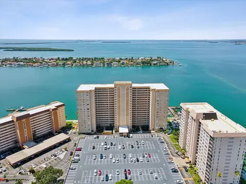 5200 Brittany Dr S #1204, Saint Petersburg, FL 33715