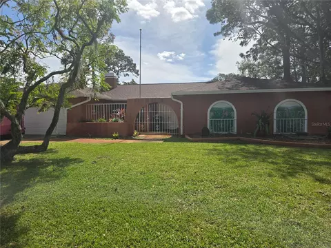 2280 Toniwood Ln, Palm Harbor, FL 34685