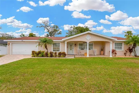 807 Greenwood Ct, Brandon, FL 33511