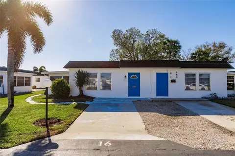 16 Tangerine Ct, Lehigh Acres, FL 33936